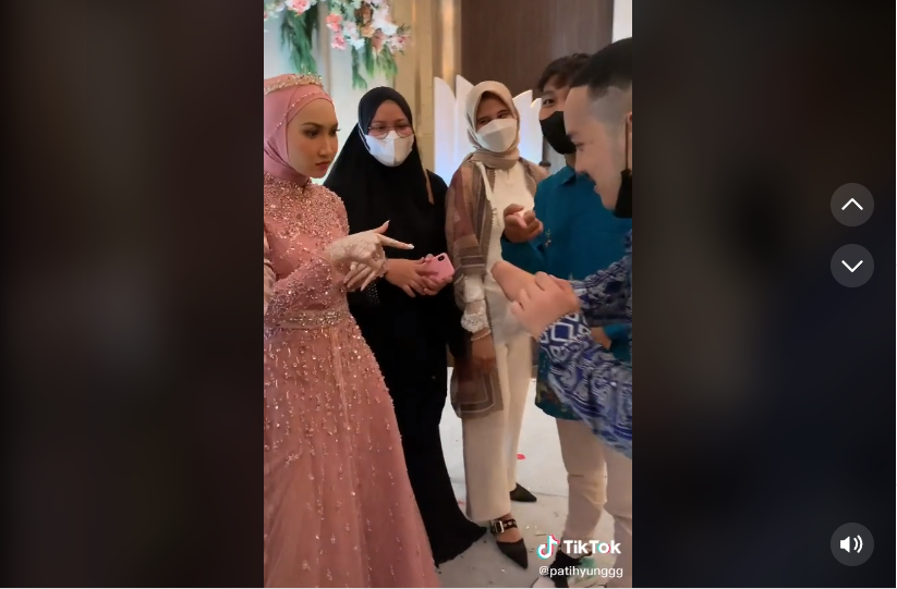 Viral Video Difabel Ditolak Salaman di Pernikahan