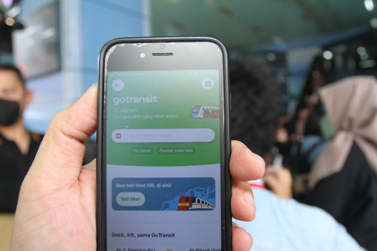 Beli Tiket KRL Commuter Online Bisa Langsung dari Aplikasi Gojek