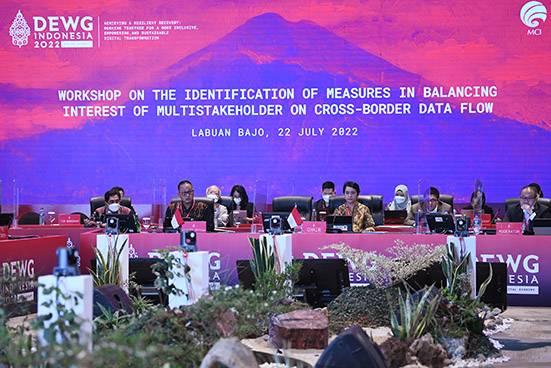 Pemerintah Indonesia Tekankan Keseimbangan Aliran Data Lintas Batas Negara Sebagai Kunci Ekonomi Digital