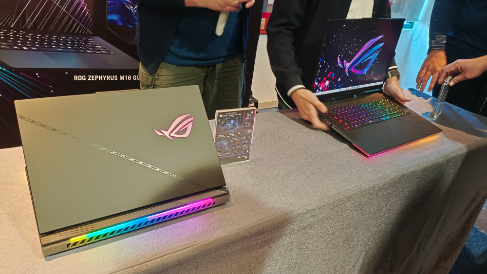 6 Laptop Gaming Asus ROG Berotak Intel Core Generasi Ke-13