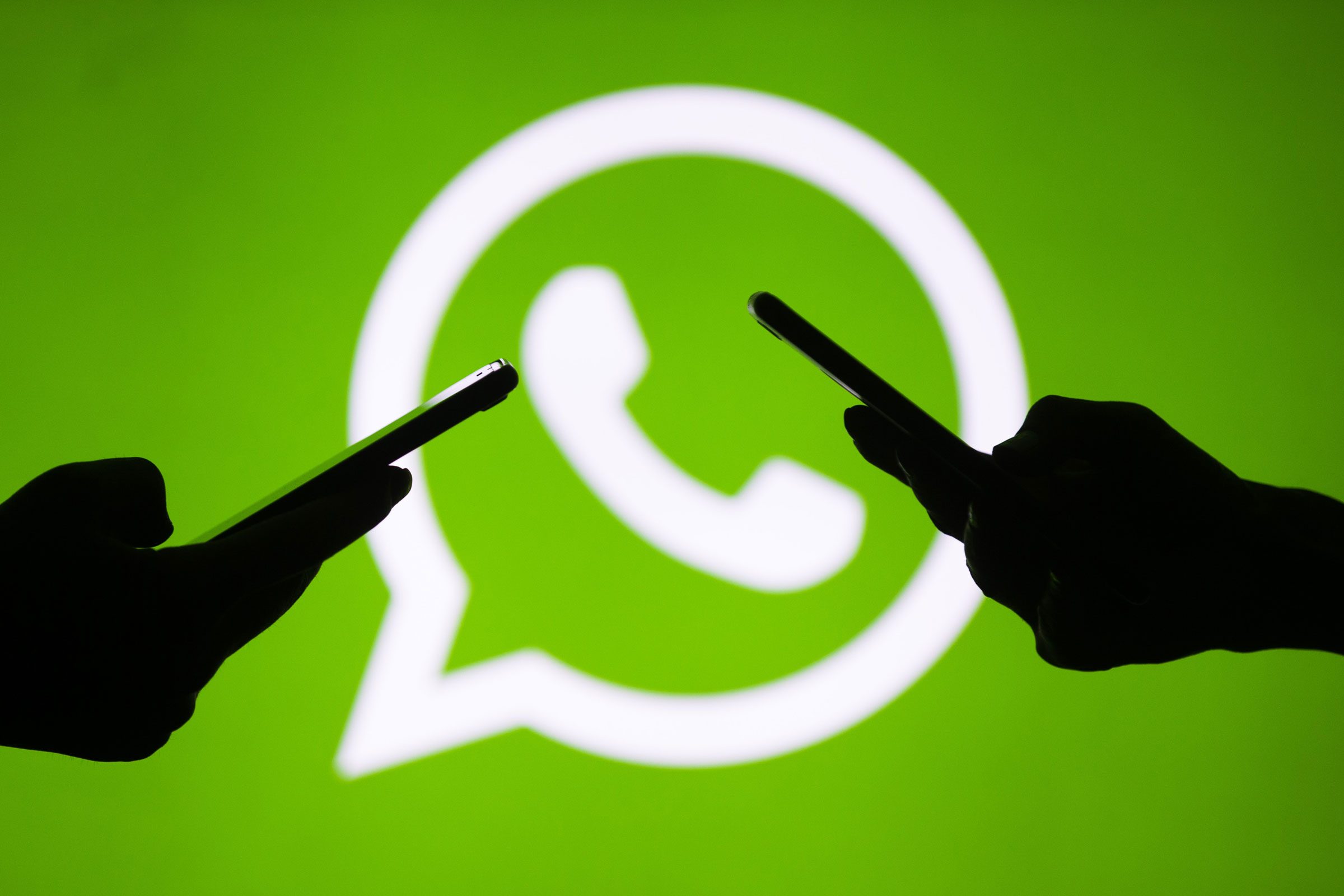 WhatsApp Perkenalkan Fitur Baru: Emoji Reaksi, Voice Status, dan Pemilih Audiens