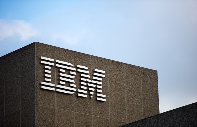 Langkah IBM Manfaatkan AI Tangkal Serangan Siber