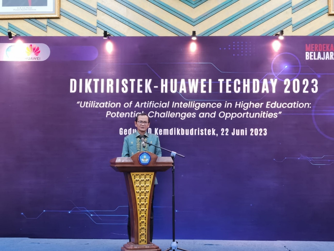 Kolaborasi Huawei dan Kemendikbudristek Optimalkan Teknologi AI dan Cloud di Sistem Pendidikan