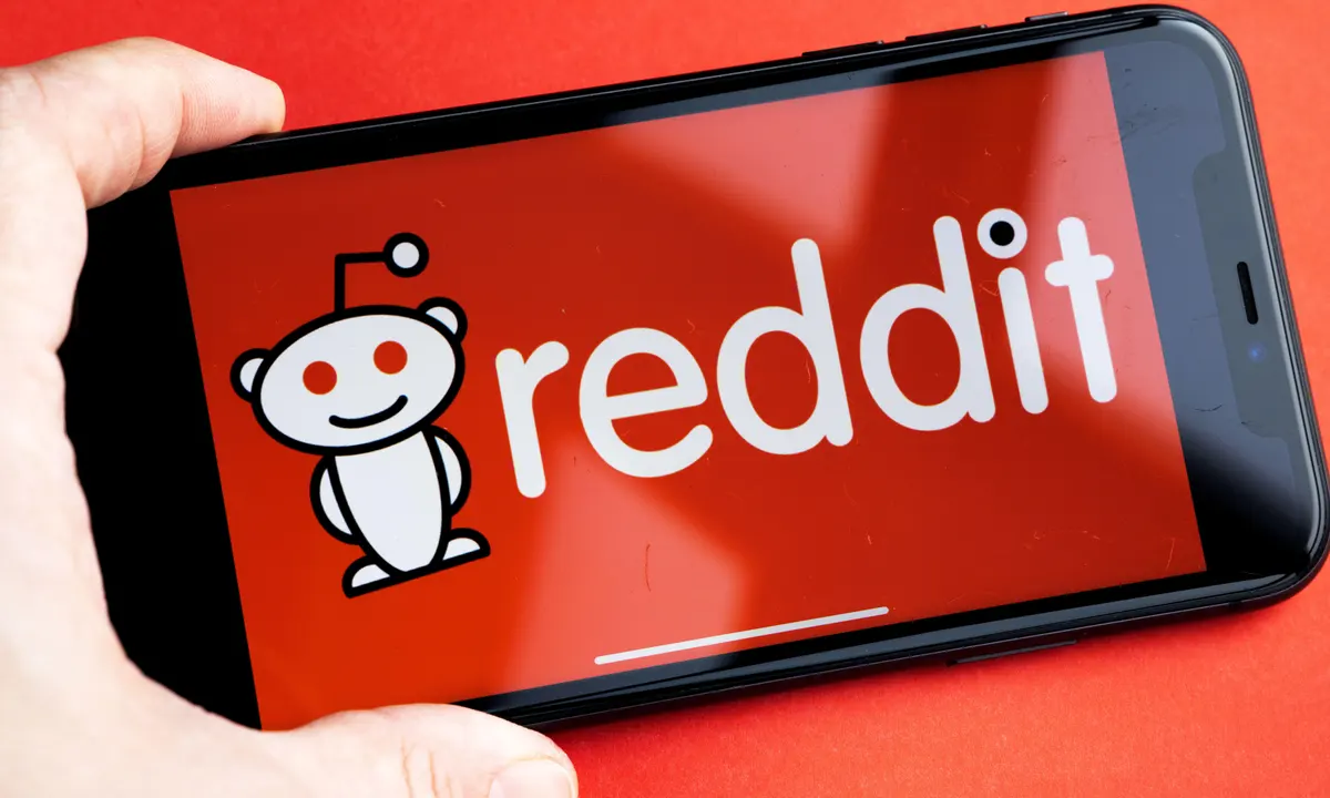 Reddit Kini Bayar Penggunanya dengan Uang Sungguhan