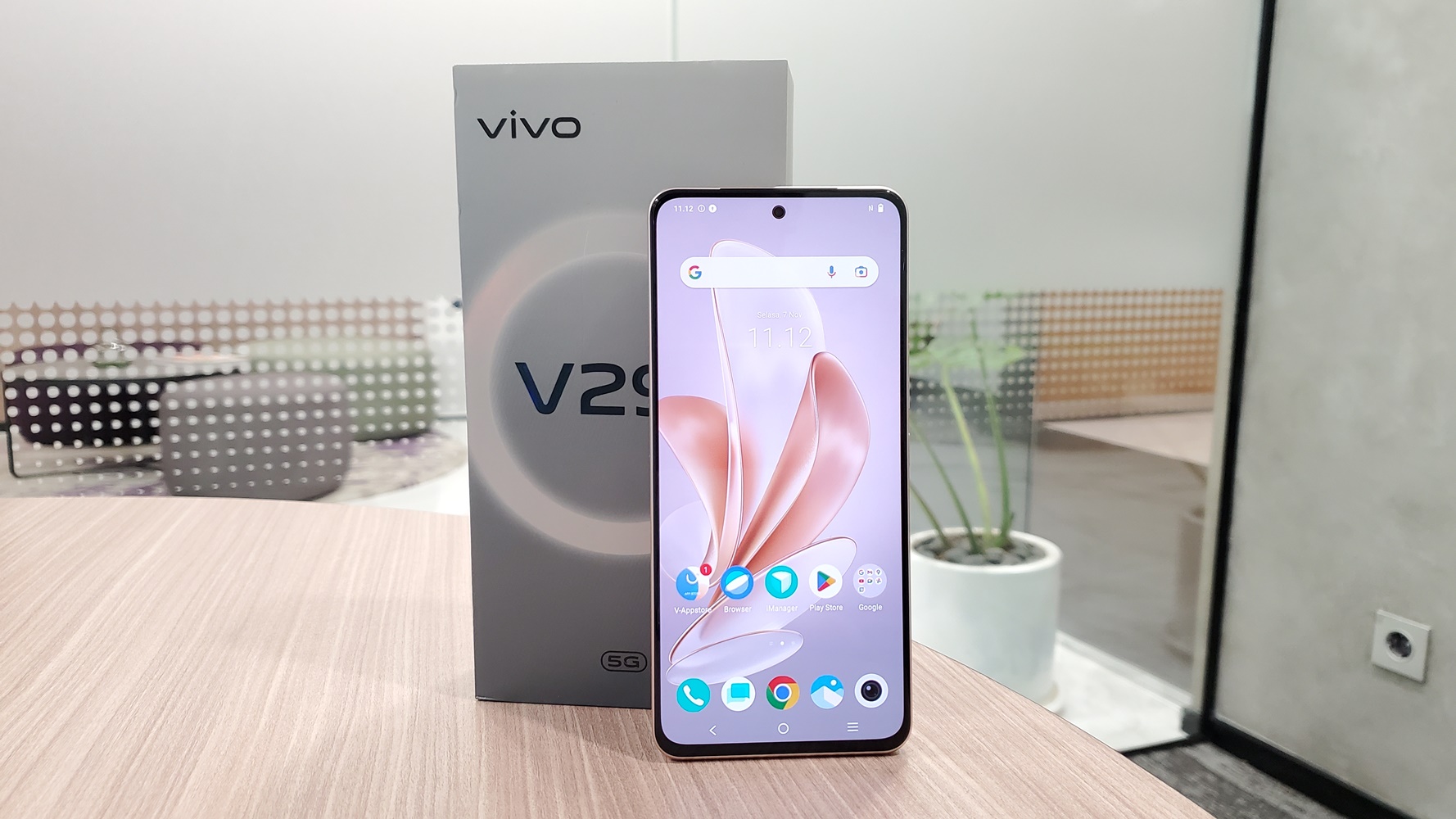 Review vivo V29e: Smartphone Multimedia yang Tampil Menawan