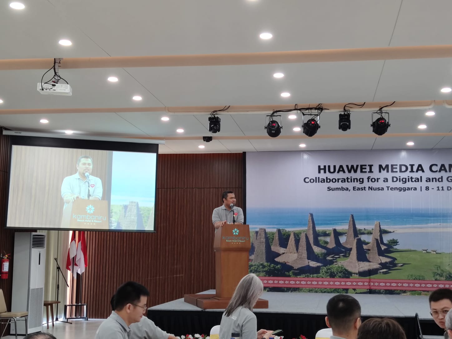 Kontribusi Huawei Ciptakan Konektivitas Modern di Indonesia