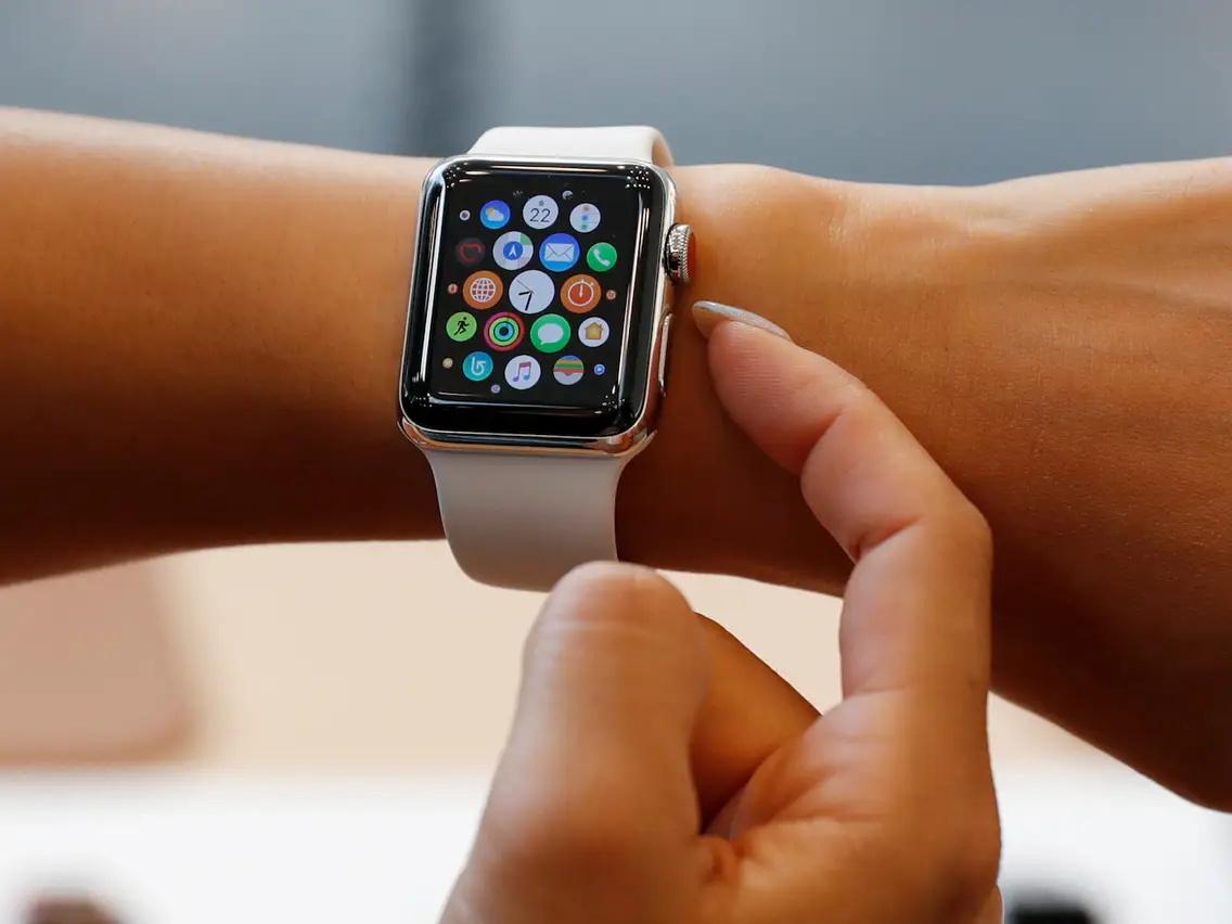 Apple "Paksa" Pengguna Upgrade Apple Watch untuk Fitur Kesehatan Baru