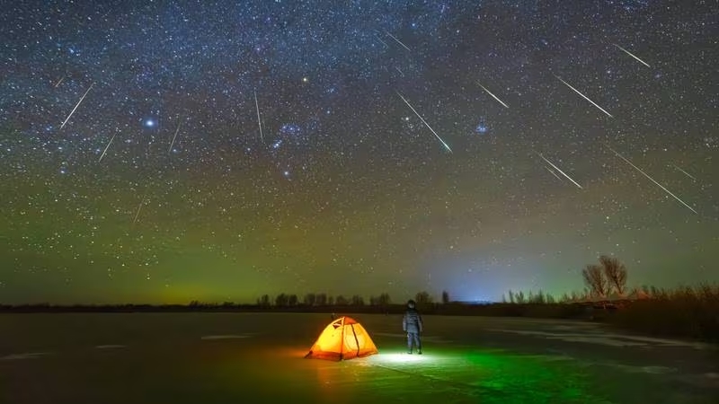 Hujan Meteor Geminid Bakal Menghiasi Langit Indonesia Nanti Malam, Bisa Dilihat dengan Mata Telanjang