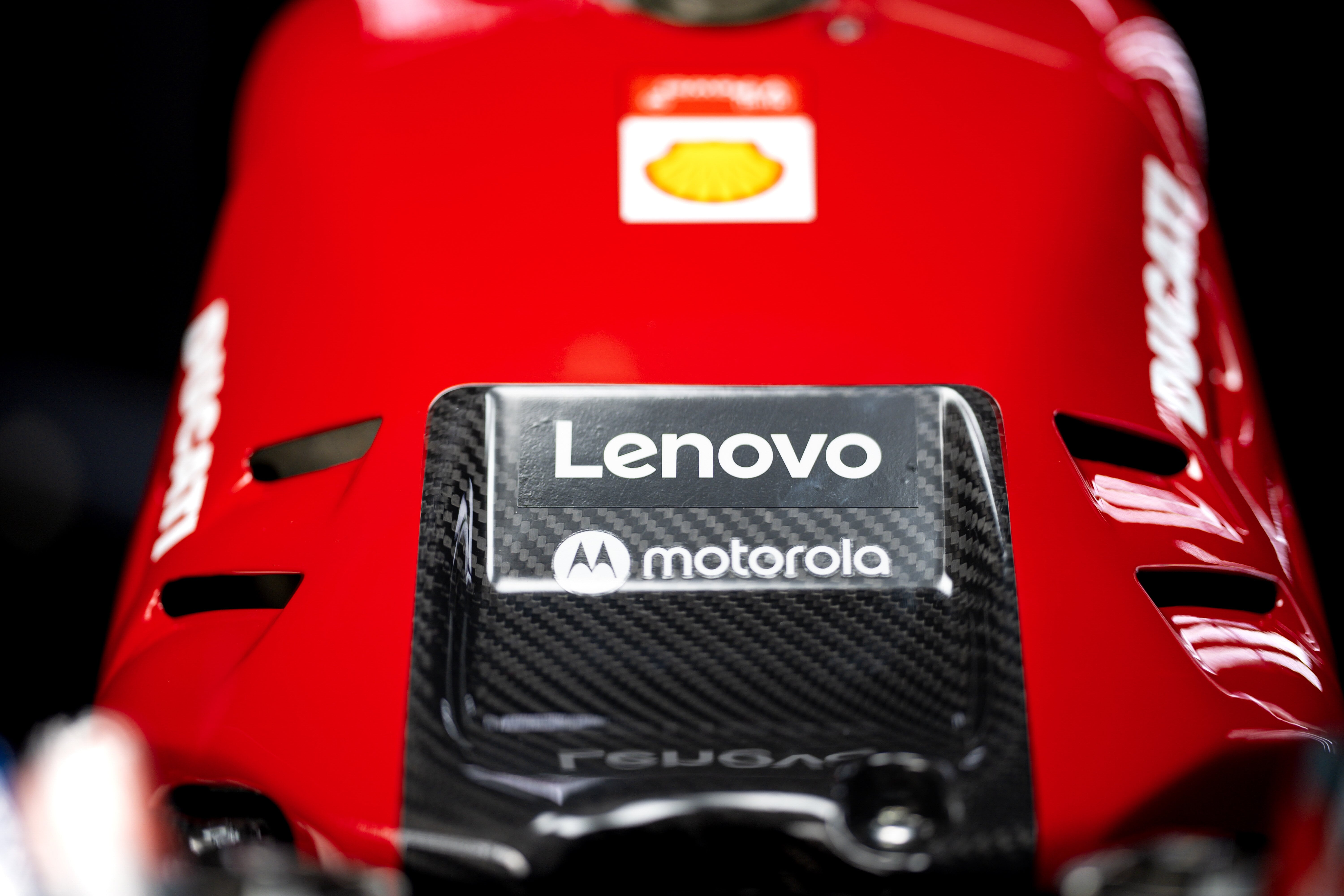 Motor Ducati untuk MotoGP 2024 Bakal Tersemat Banyak Teknologi Baru dari Lenovo, Termasuk AI