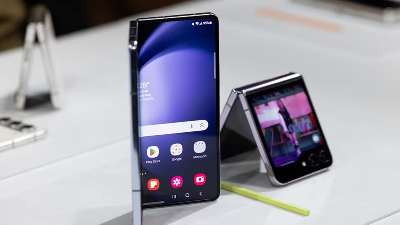 Rumor Galaxy Z Fold 6 dan Z Flip 6 Usung Pengisian Daya 25W