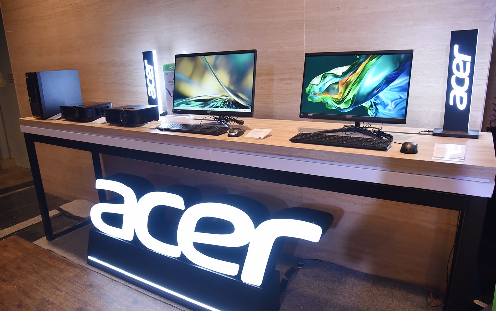 Banjir Perangkat Laptop Terbaru Rayakan Ultah Acer Ke-25 Tahun