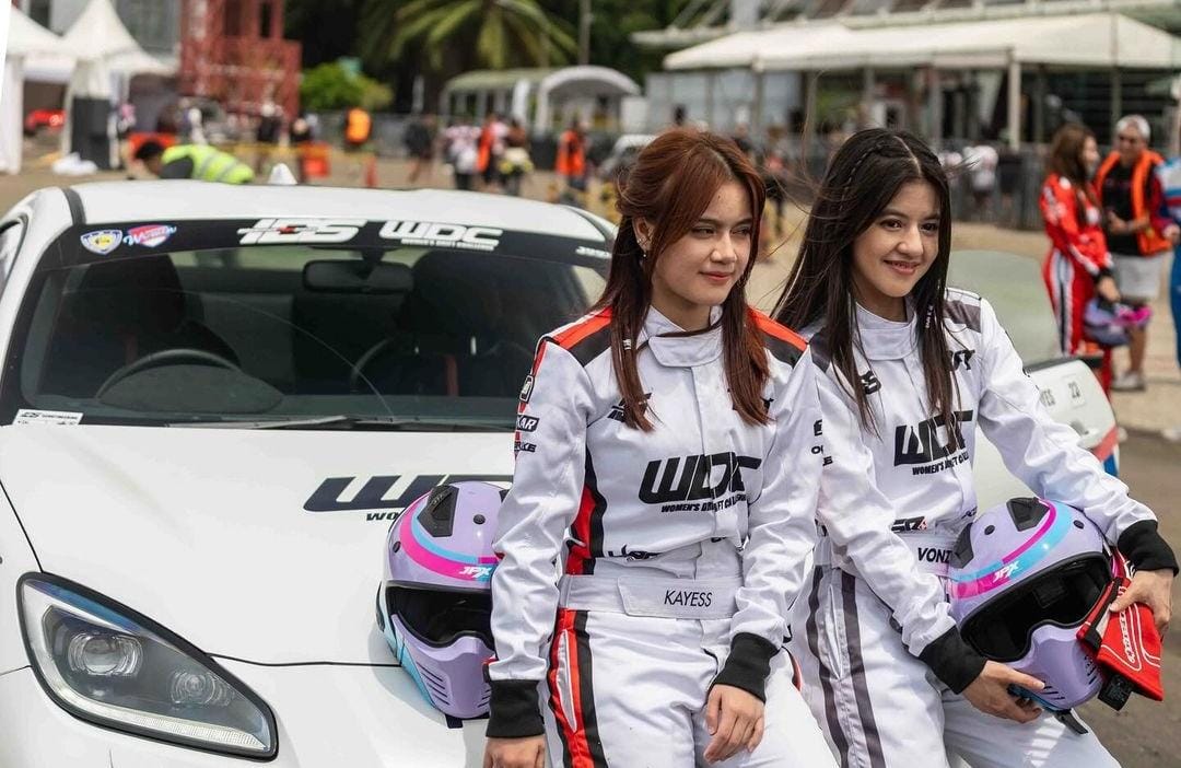 Deretan Bidadari Indonesia yang Doyan 'Ngedrift' di Arena Balap