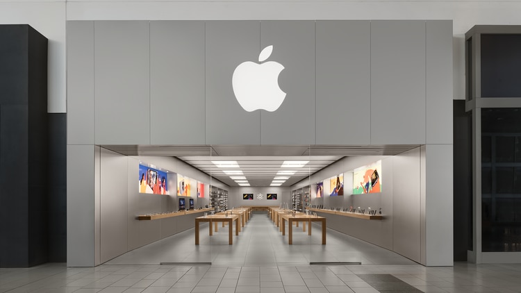 Tim Cook ke Indonesia, Warganet Ramai Minta Bangun Apple Store