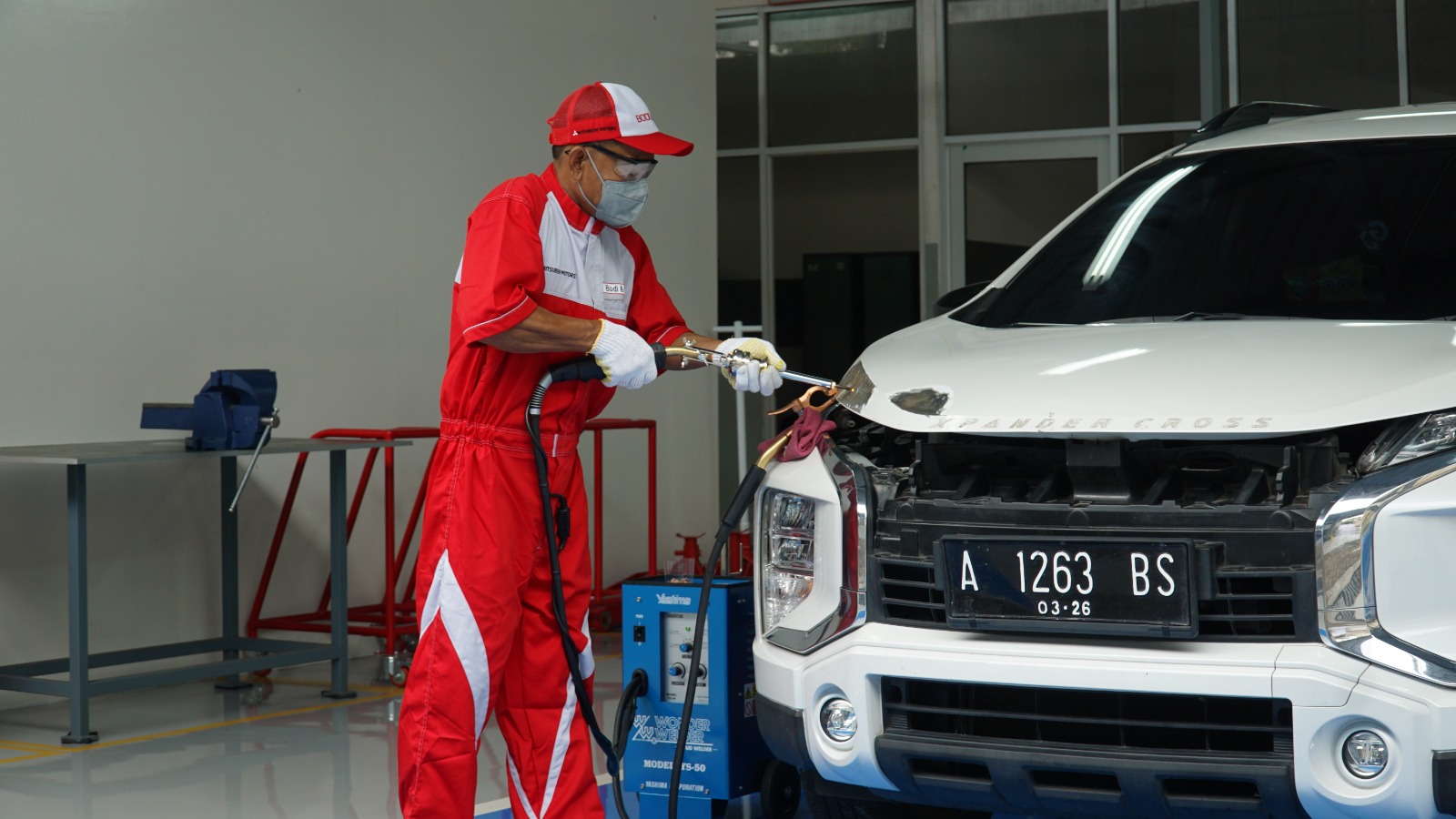 Mitsubishi Buka Fasilitas Perbaikan dan Pengecatan Bodi Kendaraan di Banten