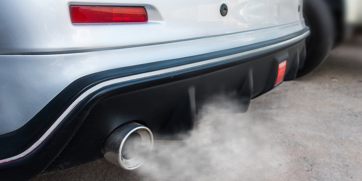 Tips Mencegah Keracunan Gas Karbon Monoksida dari Knalpot Mobil