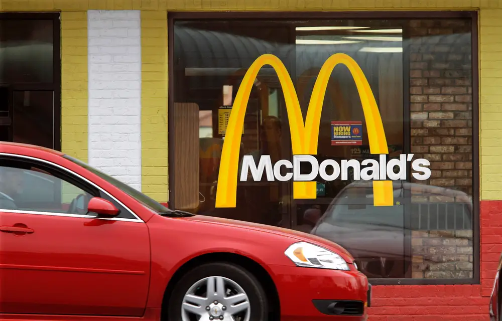Sering Salah Pesan, McDonald's Setop Layanan Drive-Thru AI