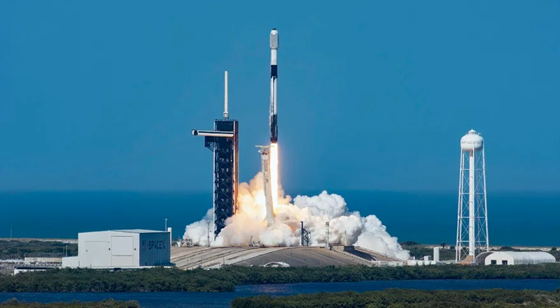 FAA Izinkan Falcon 9, SpaceX Tancap Gas Peluncuran Trio Starlink