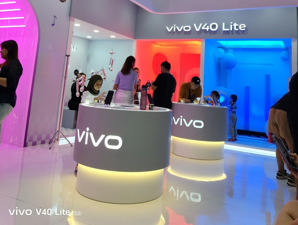 Tips Abadikan Momen Konser Pakai Kamera Vivo V40 Lite