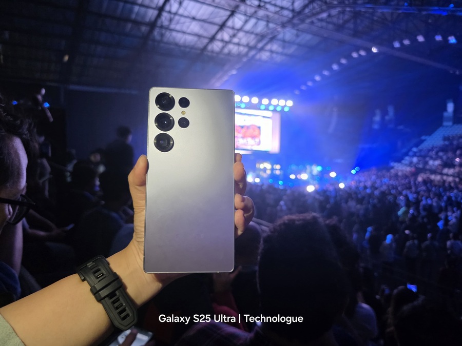 Rekam Momen Nonton Konser Pakai Galaxy S25 Series Bertenaga AI Terbaru