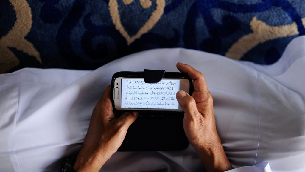 5 Aplikasi Membaca Al-Quran dengan Mudah di Bulan Ramadan